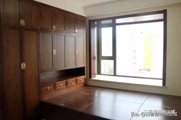 从事住宅,别墅,酒店等设计与施工单位,率先引进工厂直销模式的装饰工